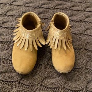 Cupcake toddler boots